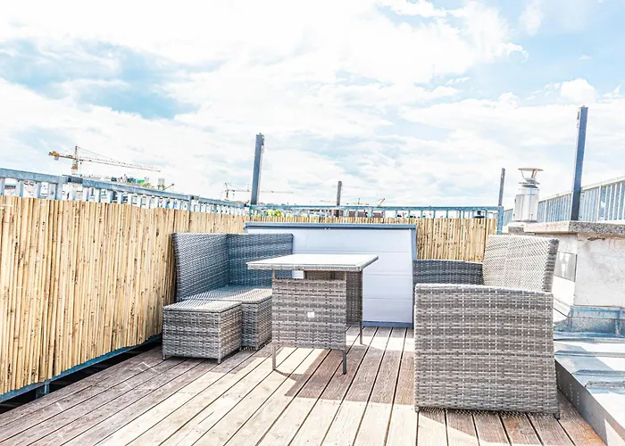 Luxury Penthouse Panorama Your Retreat *